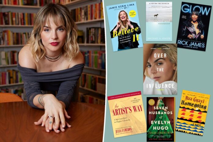 Joanna 'JoJo' Levesque shares her six favorite books