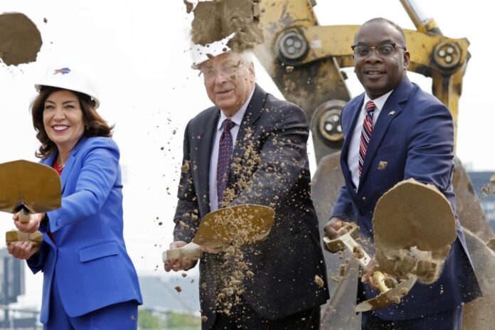 Gov. Hochul's Bills stadium handout is the gift that keeps on giving — to billionaires