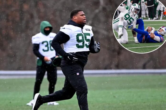 Quinnen Williams wants to finish out Jets season despite injury