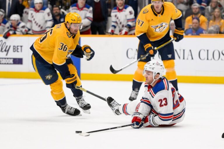 Rangers sink to new low with shutout loss to woeful Predators